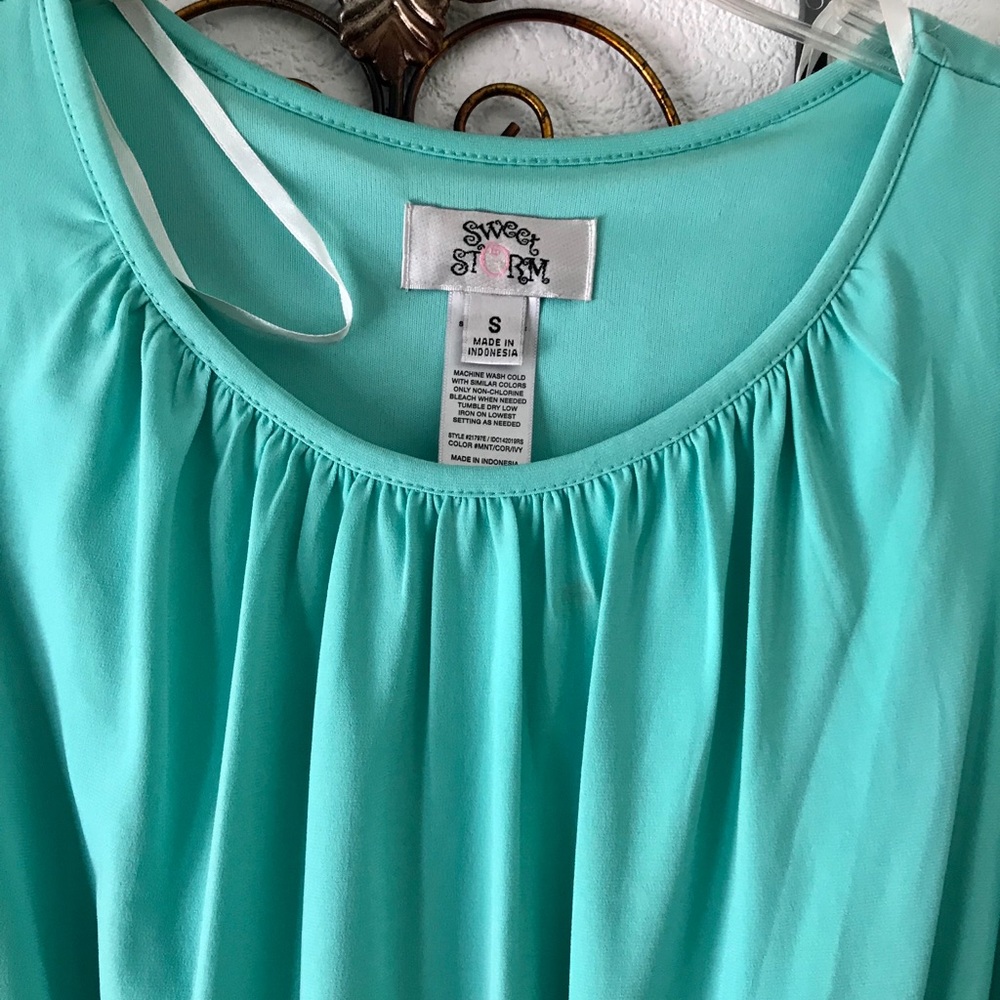 Dress - Picture 3 of 8